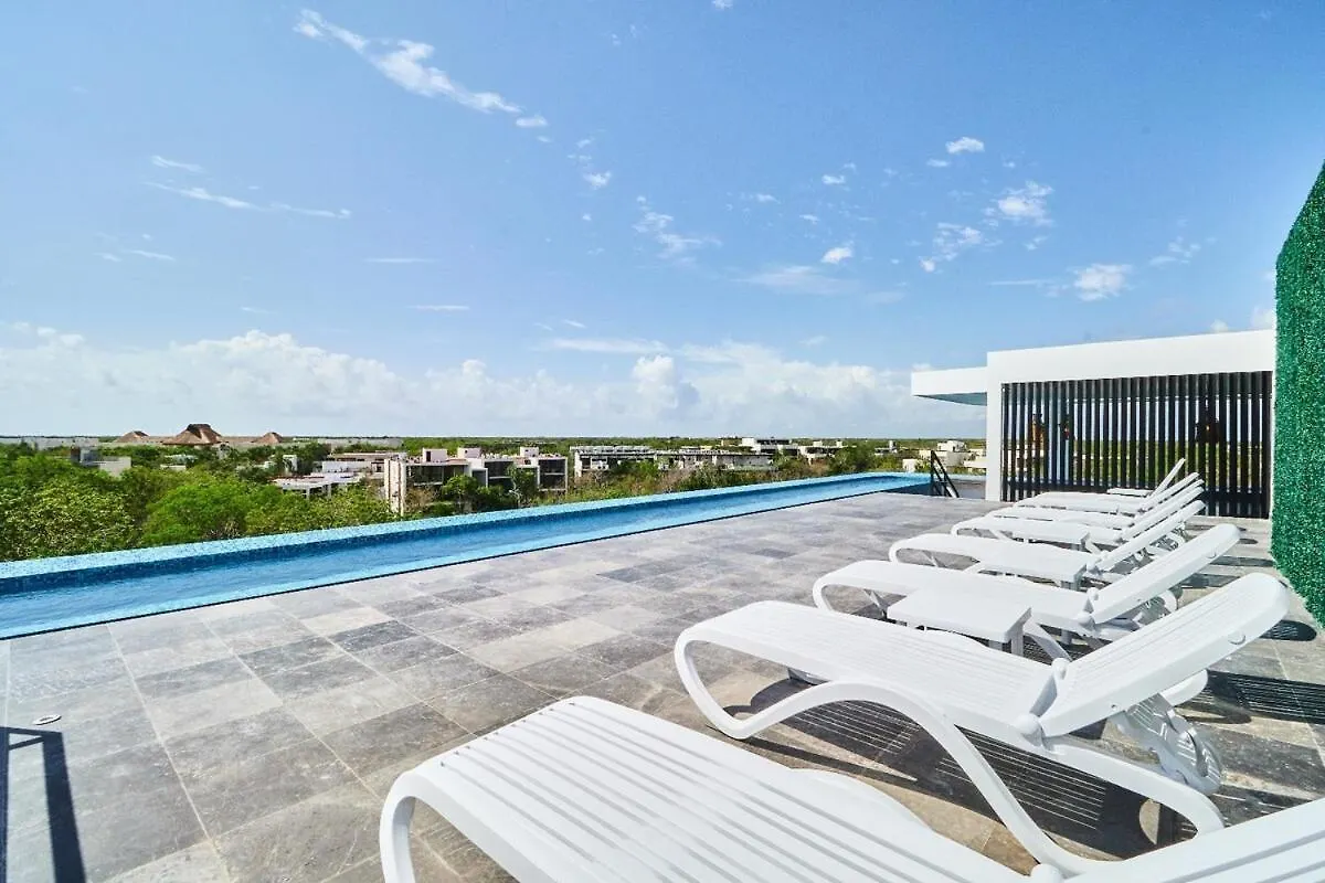 Infinity Pool Rooftop Wifi טולום דירה